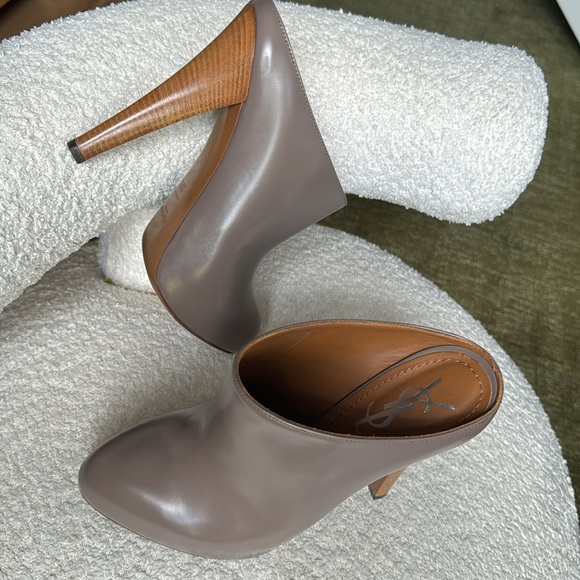 YSL Clog Heel - Picture 8 of 10